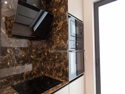 Vila 216 m², Veliko Brdo - pogled na more i bazen - 10