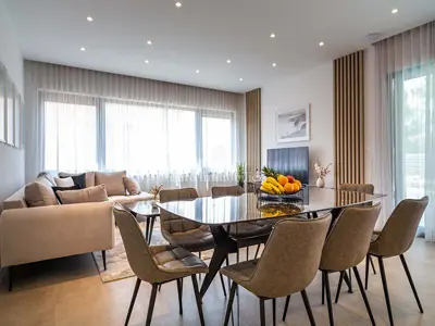 Vila 216 m², Veliko Brdo - pogled na more i bazen - 14