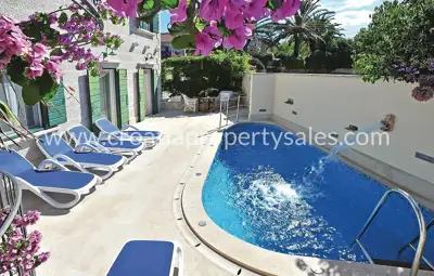 Haus, Brač, 202 m², 980 000 € - 3