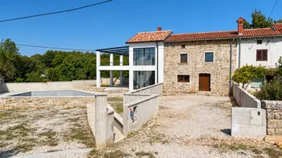 Kuća 170 m², Smoljanci - stara istarska kuća u nizu - 2