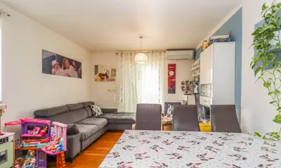 Apartment 63 m², Valdebek, Pula - balcony and parking space - 2
