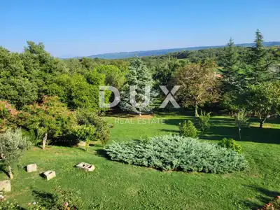 Haus 600 m², Brtonigla - ruhige Lage und Privatsphäre - 4