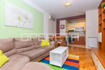 Apartment 63 m², Trešnjevka - Sjever, furnished and with parking space - 1