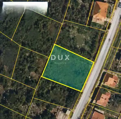 Baugrundstück in Vrsi, an der Straße und mit Infrastruktur - 3