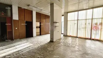 Poslovni prostor 87 m², Veruda, dobra vidljivost i pješački promet
