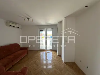 Wohnung 78 m², Krvavice, Šibenik - renoviert und funktional