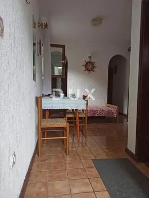 Kuća 164 m², Novalja - 5 min do mora i vlastiti parking - 3