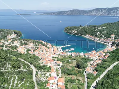 Landwirtschaftsfläche 762 m², Račišće - 180 m vom Meer - 4