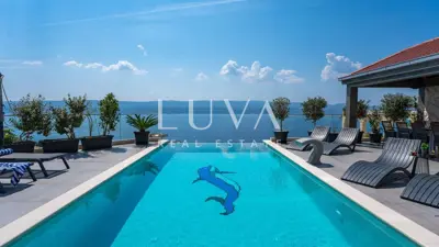 Vila 400 m², Stanići kod Omiša - bazen i jacuzzi