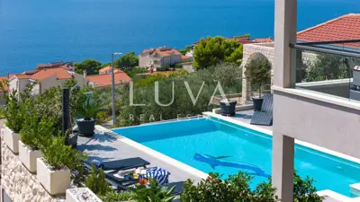 Villa 400 m², Stanići near Omiš - pool and jacuzzi - 14