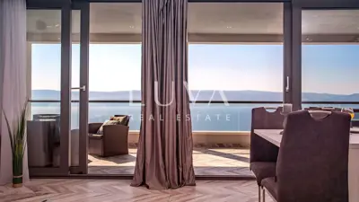 Villa 400 m², Stanići near Omiš - pool and jacuzzi - 11