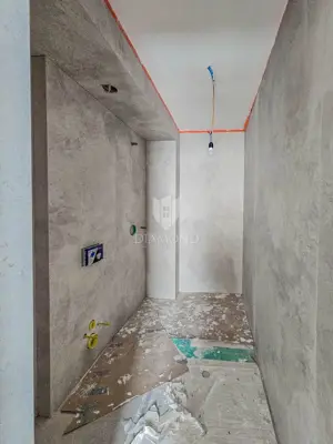 Stan 80 m², Umag centar - 2 spavaće sobe, terasa - 4