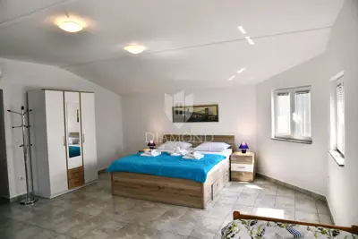 House for sale in Malinska - Okolica, 450 m² - 21