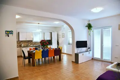 House for sale in Malinska - Okolica, 450 m² - 8