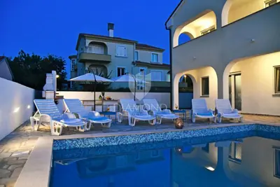 House for sale in Malinska - Okolica, 450 m² - 3
