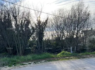 Građevinsko zemljište, 1.020 m², Umag