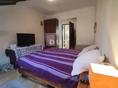 Stan 115 m², Pula Centar - potkrovlje i 4 spavaće sobe - 9