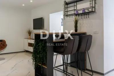 Haus 150 m², Poreč - Pool und Balkon - 5