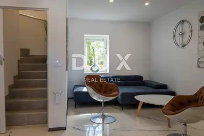 Haus 150 m², Poreč - Pool und Balkon - 7