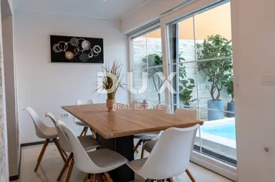 Haus 150 m², Poreč - Pool und Balkon - 4