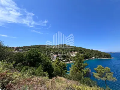 Land 614 m², Sali - sea view and building permit - 3