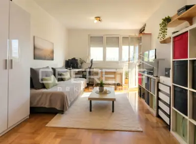 Prodaja, Stan, Gajnice, Huzjanova, 2s, 50 m²