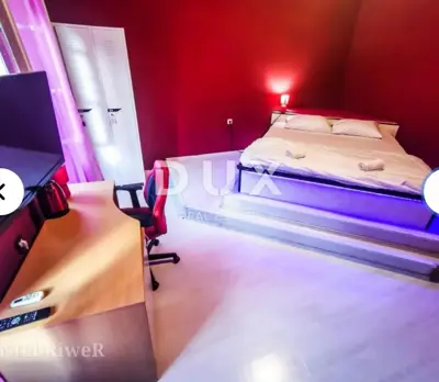RIJEKA, CENTAR - Hostel with an established business, BUSINESS OPPORTUNITY for investment