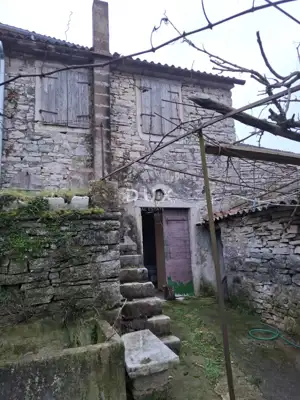 House 130 m², Bale - stone house in the heart of the town - 8