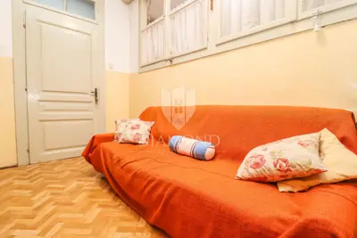 Rovinj, centar, stan na savršenoj lokaciji - 2