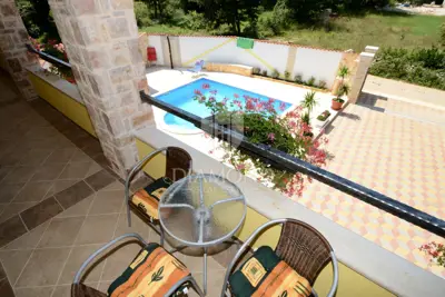 Poreč, okolica, višestambena vila s bazenom! - 5