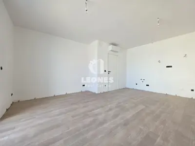 Stan 55 m², Umag - novogradnja s natkrivenim parkirnim mjestom - 3