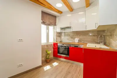 Stan 55 m², Rovinj centar - 2 spavaće sobe - 2