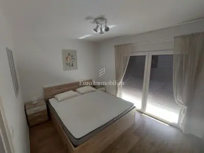 House 311 m², Vir - 4 apartments, 150 m from the sea - 17
