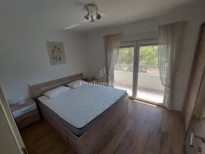 House 311 m², Vir - 4 apartments, 150 m from the sea - 21