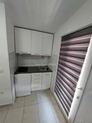 House 311 m², Vir - 4 apartments, 150 m from the sea - 16
