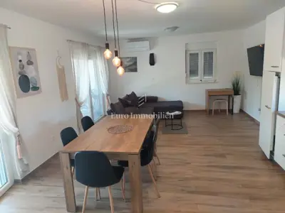 House 311 m², Vir - 4 apartments, 150 m from the sea - 7