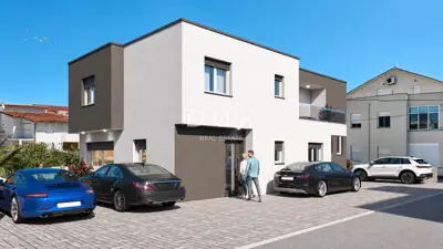 Wohnung 105 m², Vodice - 4 Zimmer, privater Hof 108 m² - 3