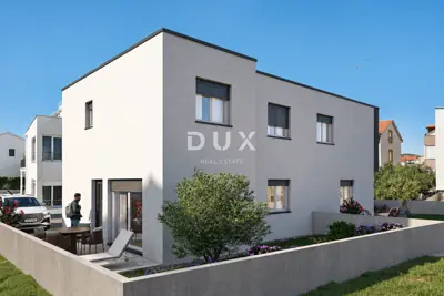 Wohnung 105 m², Vodice - 4 Zimmer, privater Hof 108 m² - 4