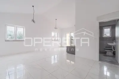 House for sale in Čabrunići, 70 m² - 4