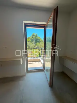 Dvoetažni stan 115 m², Kukljica - vrt i 2 parkirna mjesta - 10
