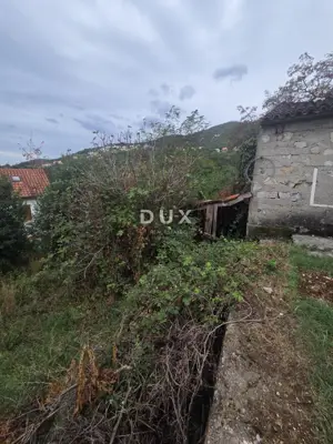 Opatija, Ičići, house, 200 m², auxiliary building, surroundings 800 m² - 10