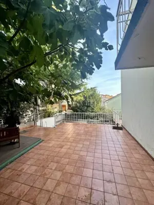 Haus 100 m², Selce - 400 m vom Meer und Meerblick - 2
