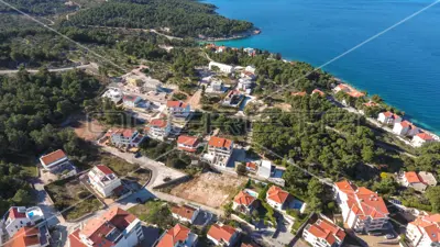 Građevinsko zemljište 1 286 m², Sutivan, 150 m do mora - 14
