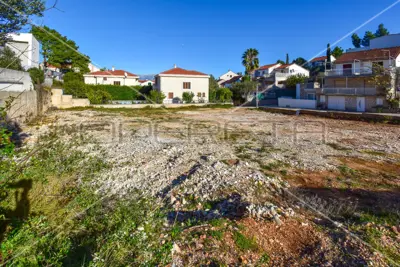 Građevinsko zemljište 1 286 m², Sutivan, 150 m do mora - 7