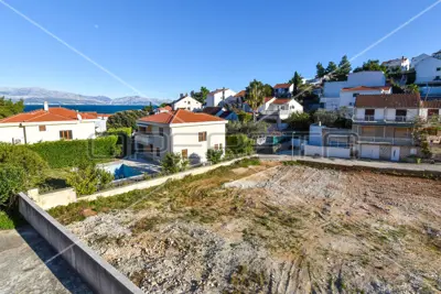 Građevinsko zemljište 1 286 m², Sutivan, 150 m do mora - 11