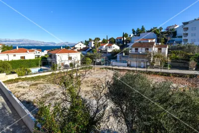 Građevinsko zemljište 1 286 m², Sutivan, 150 m do mora - 6