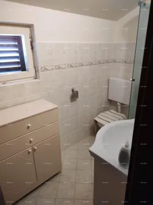 House 225 m², Labin - quiet settlement and yard 872 m² - 15