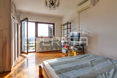 House 290 m², Harmica - view of Slovenia and Samobor - 14