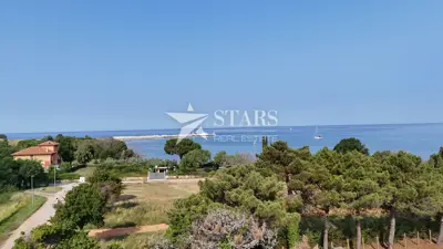 Stan 79 m², Umag - 2 spavaće sobe, balkon i garaža