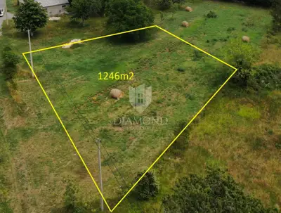 Land 1,246 m², Žminj - peaceful rural location - 2